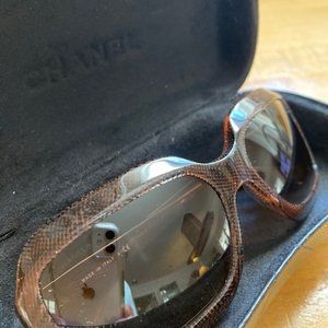 CHANEL Sunglasses with Case